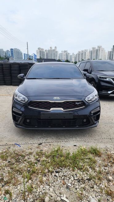 машина спортивный: Kia K3: 2020 г., 1.6 л, Вариатор, Бензин, Хэтчбэк