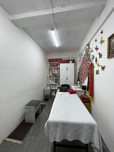 Аренда помещений свободного назначения: 🏢 Сдается коммерческое помещение — 200 м² 📍 Первая линия — Жибек Жолу — 6