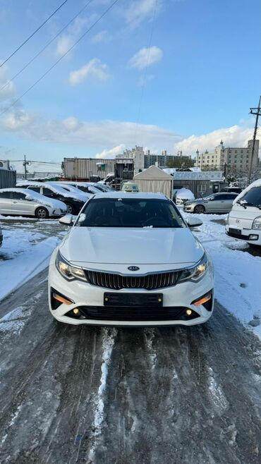 Легковой транспорт: Сдаю в аренду: Легковое авто, Частная аренда