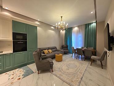 dəst mebel: İcarəyə verilir 3 otaqlı yeni tikili 95 m², Ağ şəhər q. Kateqoriya — 1