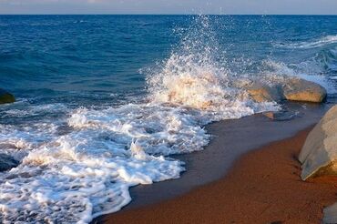 квартиру каракол: 🆘🆘🆘Срочно продаю 🏝️Участок 10 соток 🌅На южном берегу Иссык куля