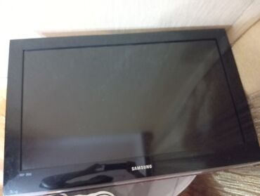 82 diaqonal televizor: Smart TV boks Х96