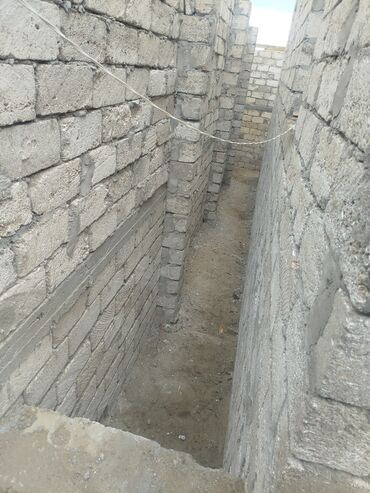 Həyət evləri və villaların satışı: 4 otaqlı, 110 kv. m, Təmirsiz — 18