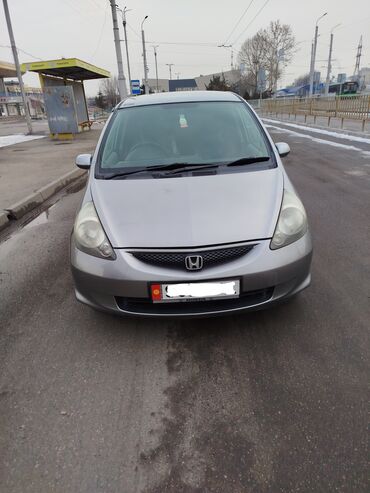 Honda: Honda Fit: 2005 г., 1.3 л, Вариатор, Бензин, Хэтчбэк