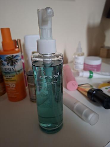 refine kapi gde kupiti: Medicube Zero Pore Blackhead Deep Cleansing Oil – ulje za dubinsko — 1