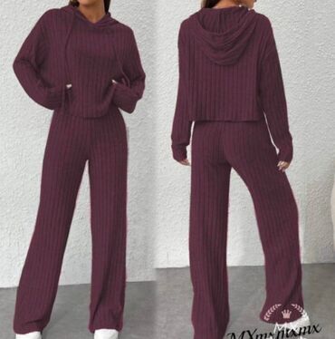 Kompleti: L11. Komplet
 2.600 dinara — 1