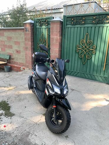 мотоциклы бишкек цены: Скутер түрү 150 куб. см, Бензин, Жаңы