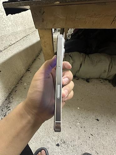 iphone se1: IPhone 16 Pro, Б/у, 512 ГБ, Серебристый, Защитное стекло, Чехол, Коробка, 87 % — 3