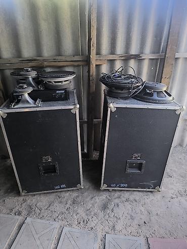 allen heath: Пара акустических систем напольного типа в туринг‑кейсах + комплект — 1