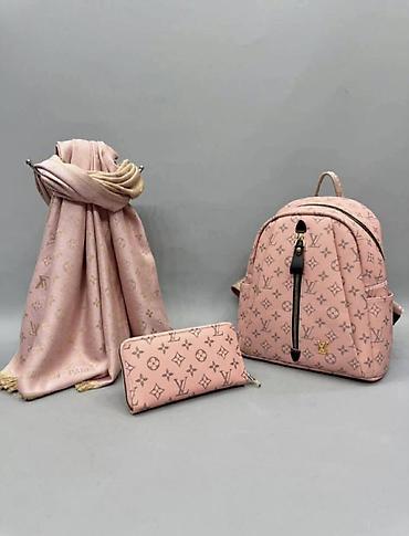 Modni rančevi: 💫Ruksaci i torbe – modni brend dizajn
sve po 3600 din — 37