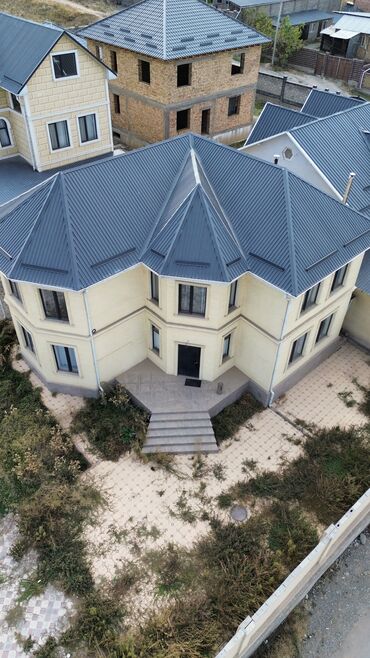деревянные дома из клееного бруса: Дом, 184 м², 4 комнаты, Агентство недвижимости, Евроремонт