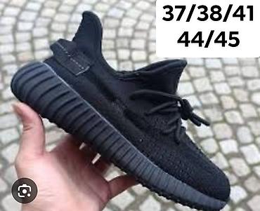 Patike: 2850 din na lalafo.rs — 14 Patike: 2850 din — 14