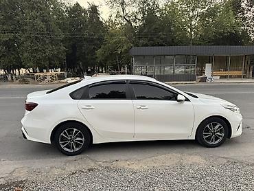 sprinter 2 9: Kia Rio: 2021 г., 1.6 л, Автомат, Бензин, Седан — 4