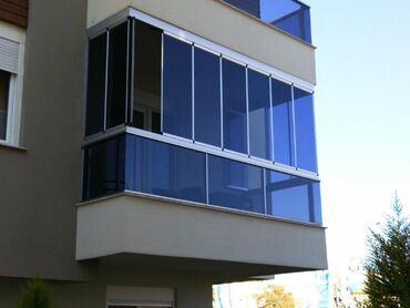 вешалка для белья на балкон: Cam balkon sistemlerini münasib qiymətə təklif edirik. Gördüyümüz işin