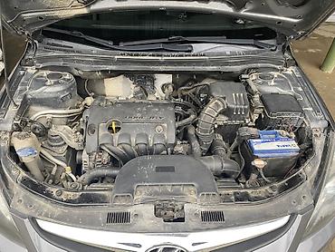 Hyundai: Hyundai i30: 1.4 l | 2011 il Universal — 5