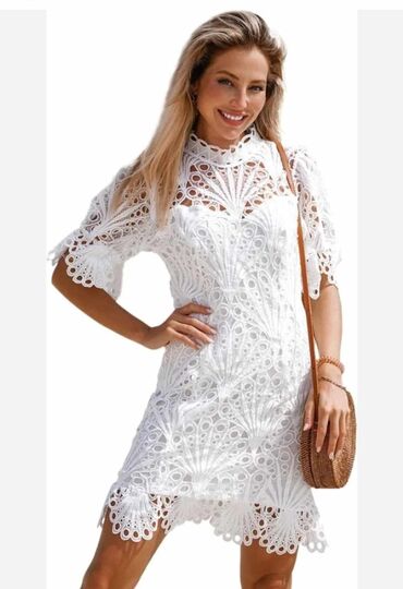 bolero za svečane haljine: One size, color - White, Short sleeves