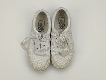 Women's Footwear: Sneakers 35, condition - Good