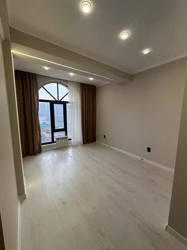 Продажа квартир: 2 комнаты, 56 м² — 10