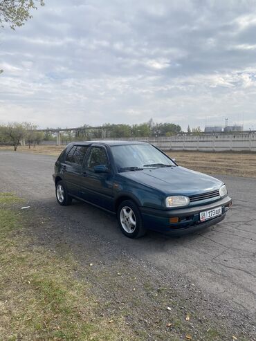 продаю с доплатой мне: Volkswagen Golf: 1993 г., 1.8 л, Механика, Бензин, Хэтчбэк