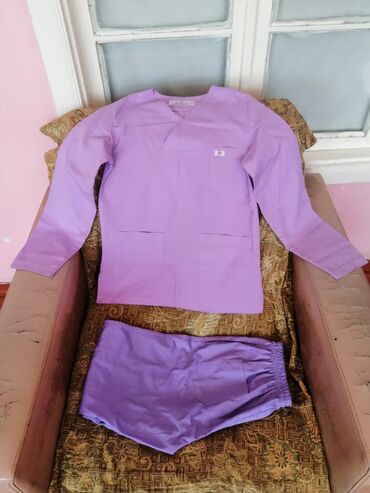 Tibbi geyim: Salam aleykum kişi ve Qadin ücün Pover geyimleri satiram razmerler — 24