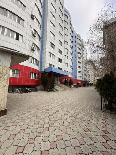 Продажа квартир: 3 комнаты, 93 м², Элитка, 9 этаж, Евроремонт at lalafo.kg — 17 Продажа квартир: 3 комнаты, 93 м², Элитка, 9 этаж, Евроремонт — 17