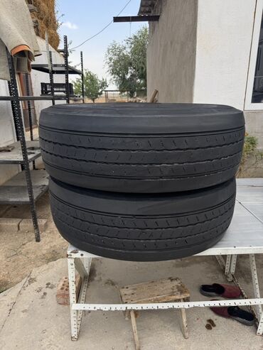 шины для фронтального погрузчика: Шины R 22,5, Б/у, Continental