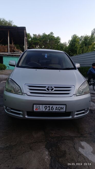 toyota aris: Toyota Ipsum: 2002 г., 2.4 л, Автомат, Бензин, Минивэн