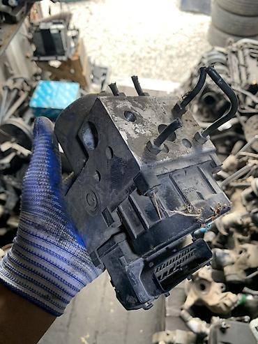 ABS: Блок ABS (насос/модуль) для автомобиля Описание: - Узел — 3