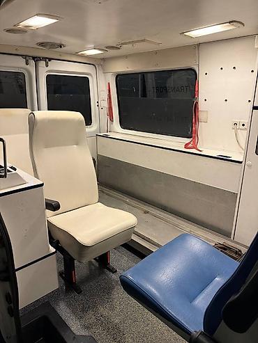 Легкий грузовой транспорт: Легкий грузовик, Б/у — 10