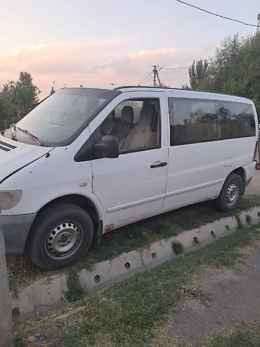 с 500: Mercedes-Benz Vito: 2002 г., 2.2 л, Механика, Дизель, Минивэн — 2