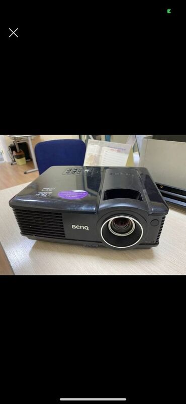 проекторы viewsonic с wi fi: Продаю проектор. Состояние хороший.
BenQ MP515 Projector