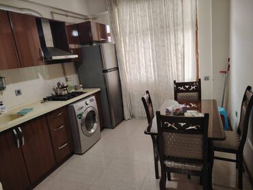 Mənzil kirayələyirəm: 2 otaqlı, 75 kv. m — 4