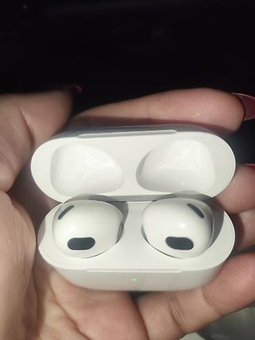 dynacord pm 1000 1: Məhsul: Apple AirPods (3/4-cü nəsil) simsiz qulaqlıq Xüsusiyyətlər: - — 8