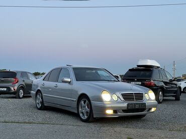 миленум 210: Mercedes-Benz E 320: 2001 г., 3.2 л, Автомат, Дизель, Седан