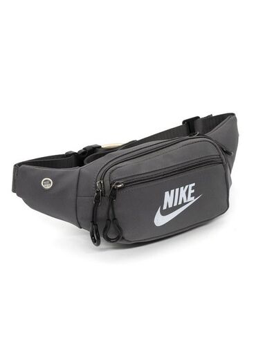 сумка на грудь: Стильная, вместительная мужская поясная сумка-бананка Nike черная на