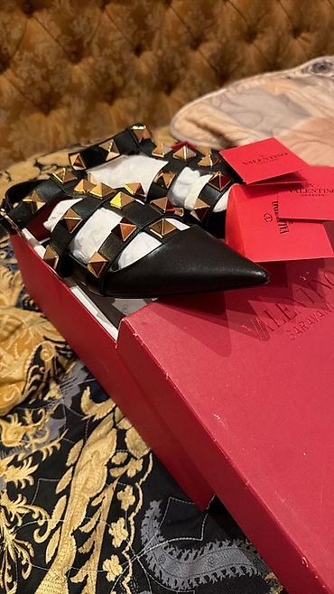 Женская обувь: Valentino Garavani “Rockstud” qadın baletka/sandal hibridi - Rəng — 3