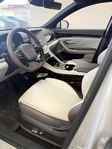 BYD: BYD Song Plus: 2025 г., 1.5 л, Гибрид, Кроссовер — 7