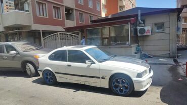 e 3 2: BMW 3 series: 1.8 л | 1995 г. Купе