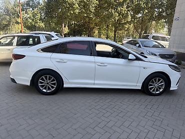 sonata 2003: Hyundai Sonata: 2018 г., Автомат, Бензин, Седан — 6