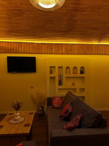 Günlük kirayə evlər: İcarəyə verilir – rahat və zövqlü həyət evi - Açıq hovuz: Mavi — 10