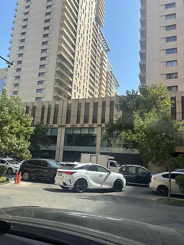 Квартиры: 3 комнаты, Новостройка, 202 м² — 4