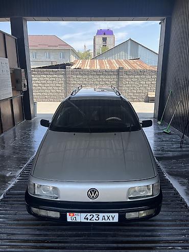 Volkswagen: Volkswagen Passat: 1991 г., 1.8 л, Механика, Бензин, Универсал — 2