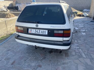 Volkswagen: Volkswagen Passat: 1989 г., 1.8 л, Механика, Бензиновая, Универсал — 4