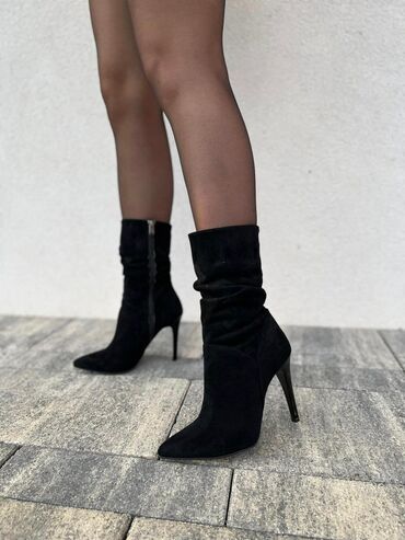 Čizme: STREČ ČIZIMA 🔥eko -koza ➡️mekana i lagana ➡️štikla 10cm Cena4300rsd — 9