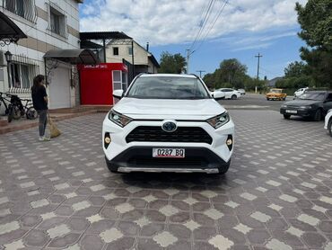полировщик авто: Toyota RAV4: 2019 г., 2.5 л, Автоматические, Гибрид, Кроссовер
