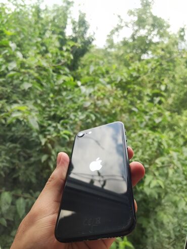 psj 3: IPhone SE 2020, 64 GB, Qara, Barmaq izi, Simsiz şarj