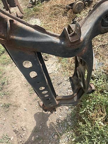 Другие детали ходовой части: Продается балки передние/задние на марку Мерседес Бенц в кузове — 5