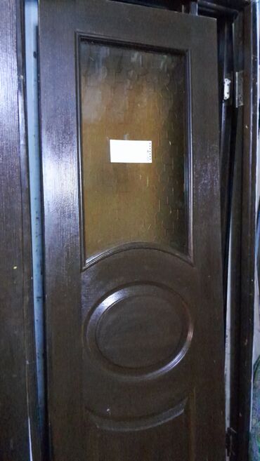 Межкомнатные двери: Двери дерево в хорошем состоянии двойная 2м×0.60 см без стекла по 60 — 1