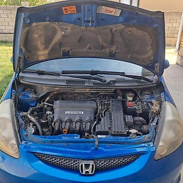Honda: Honda Fit: 2004 г., 1.3 л, Механика, Бензин, Хэтчбэк — 7