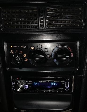 Другие автомобили: Седан черного цвета с доработанным экстерьером. Основные особенности — 16